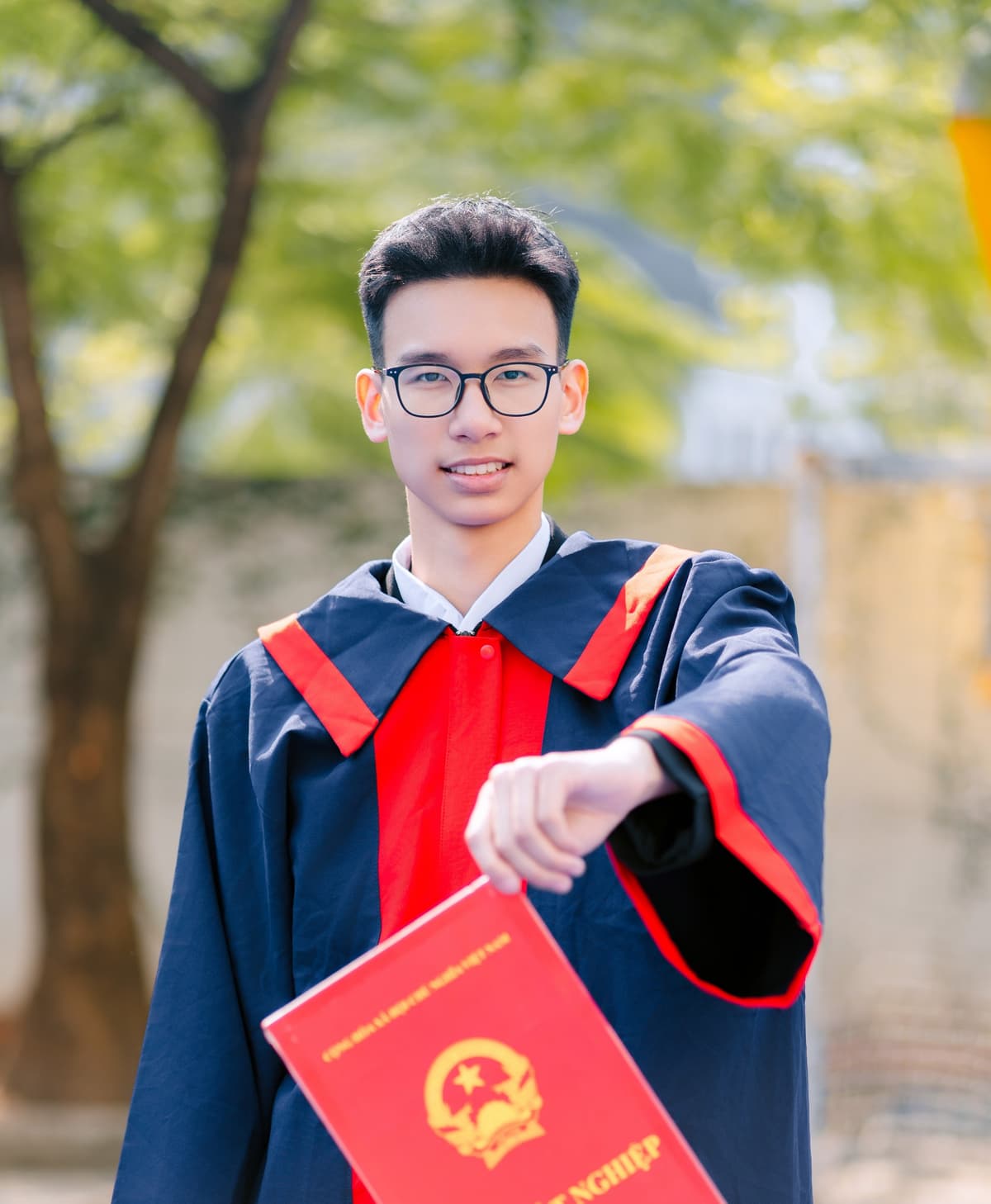 Bùi Nguyen Duc Minh, trúng tuyển và nhận học bổng ASEAN bậc đại học